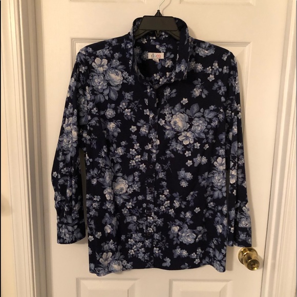 Denim&Co Tops - Shirt Denim&Co. (3for$20) Denim&Co Tops - Shirt Denim&Co. (3for$20)